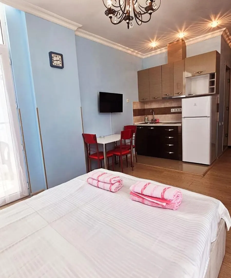 Lux Apartment 3 Makhinjauri
